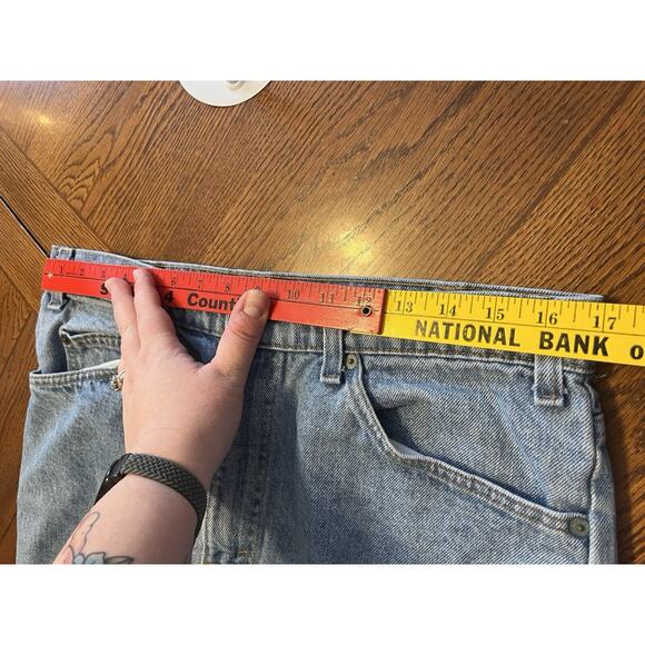 Vintage Levi's Blue Jeans 540 Denim Brown Tab Relaxed Fit Made in USA Men 34x28 - Picture 6 of 8